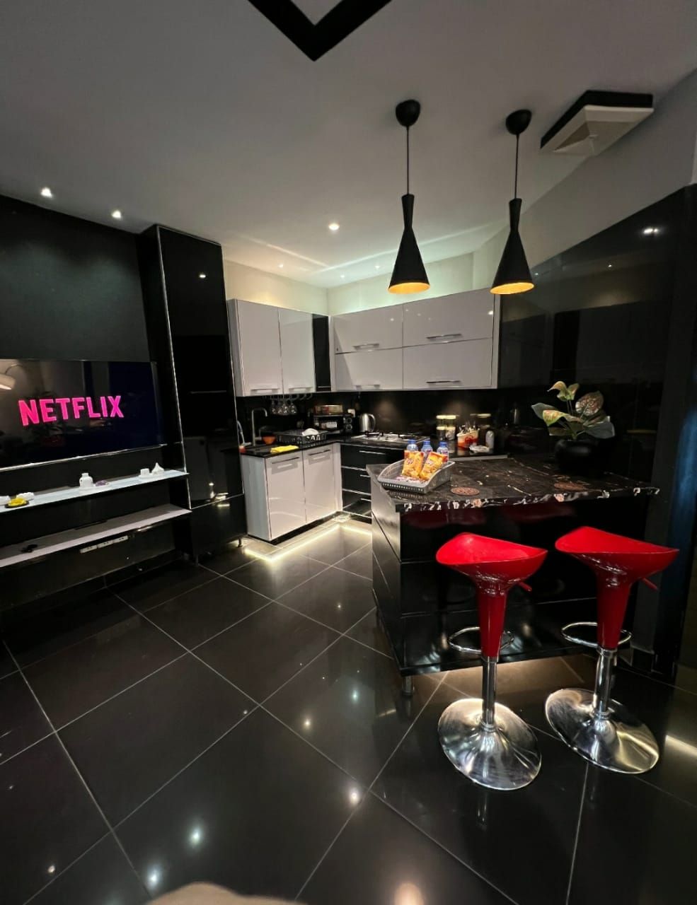 Vaulted's 1BHK Modern Apartment (14) — F-10/F-11, Islamabad, photo 2